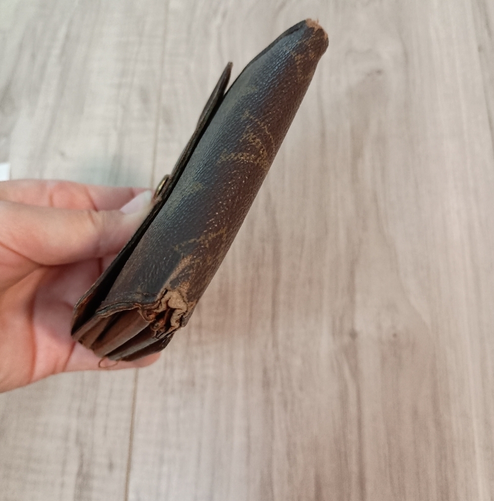 Louis Vuitton Bi-Fold Wallet Purse Monogram PVC Leather - Picture 3 of 13